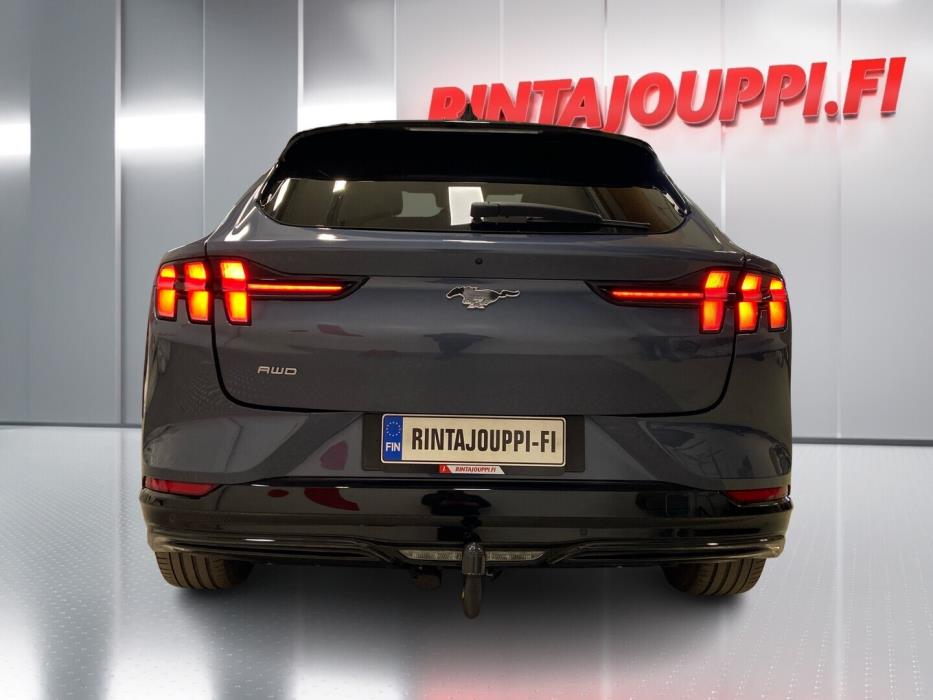 FORD Mustang Mach-E 2022