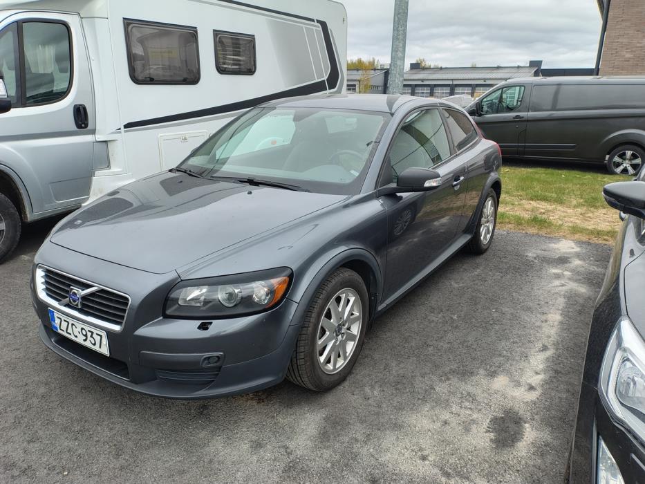 VOLVO C30 2009