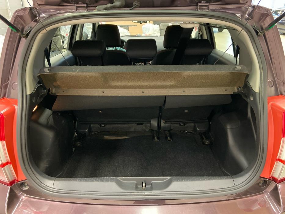 TOYOTA Urban Cruiser 2012