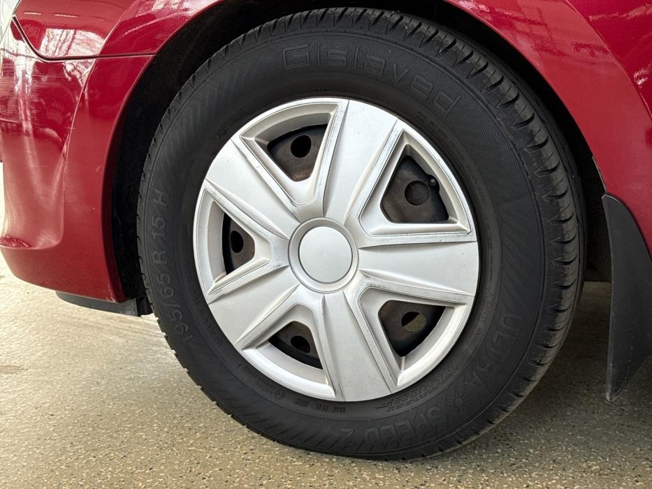 HYUNDAI i30 2010