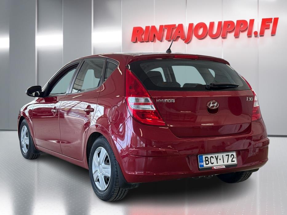 HYUNDAI i30 2010