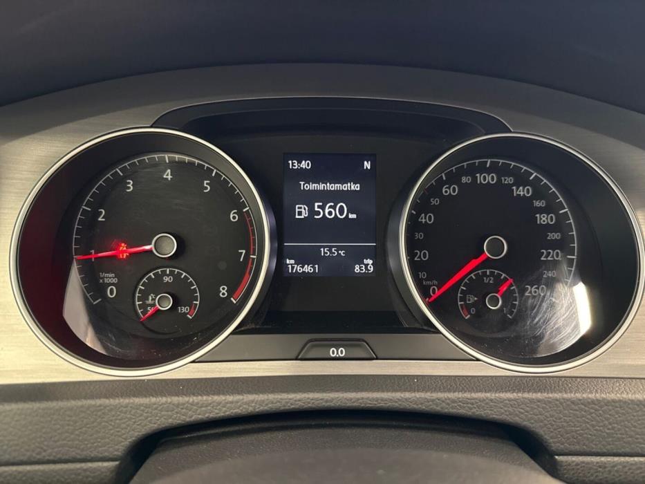VOLKSWAGEN Golf 2015