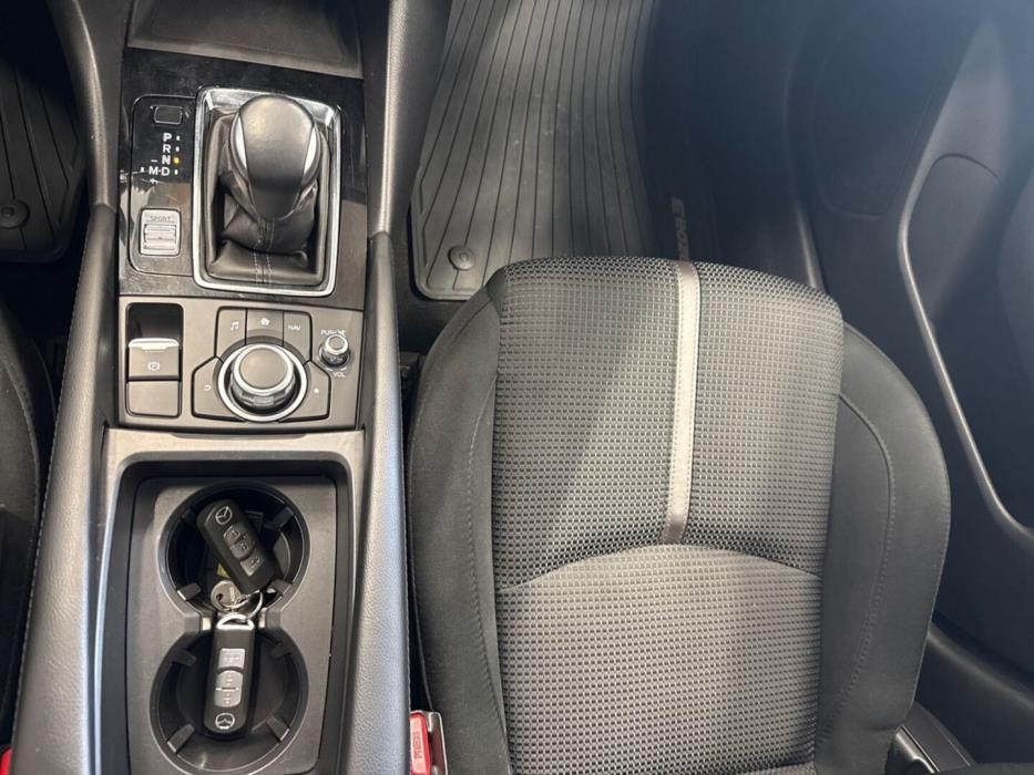 MAZDA Mazda3 2018