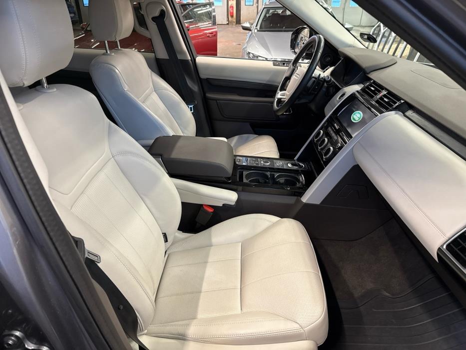 LAND ROVER Discovery 2020