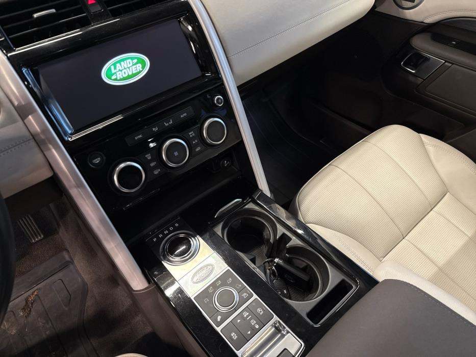 LAND ROVER Discovery 2020