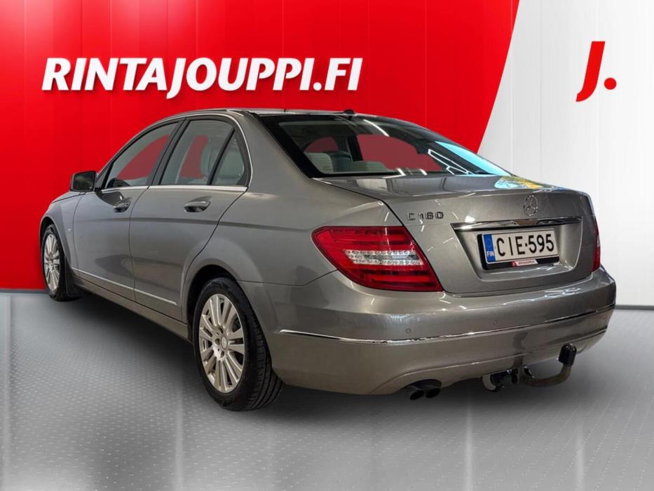 MERCEDES-BENZ C 2011