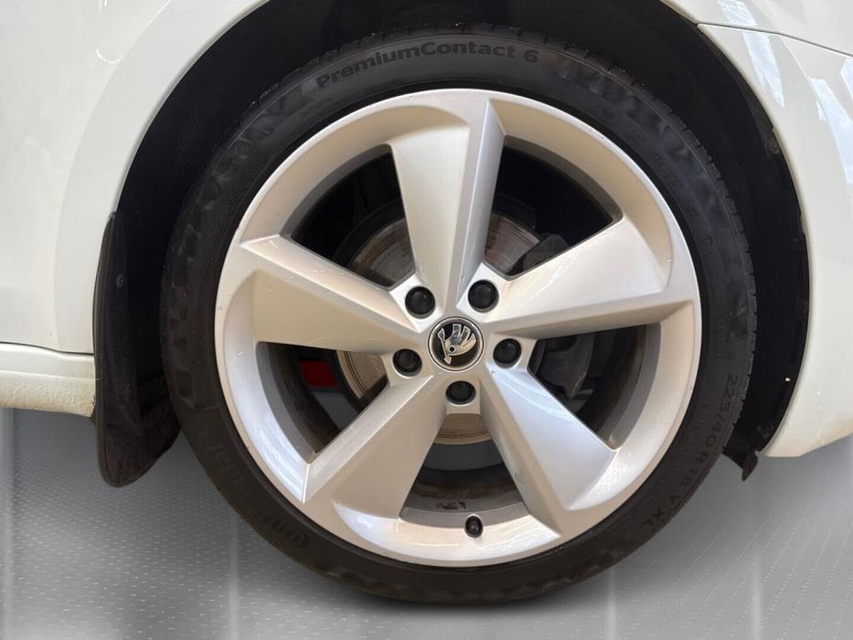 SKODA Octavia 2019