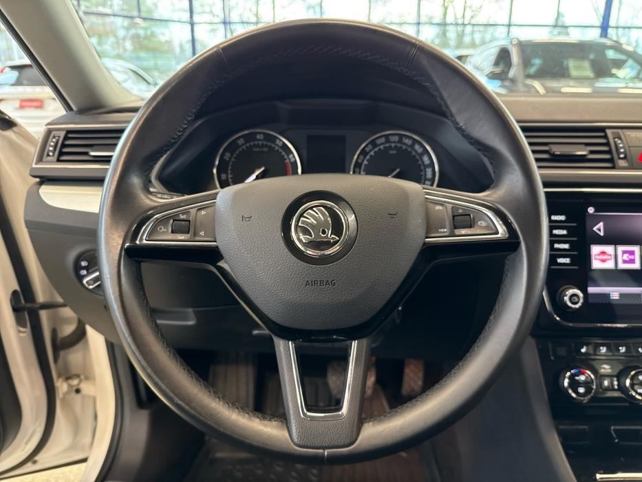 SKODA Superb 2019