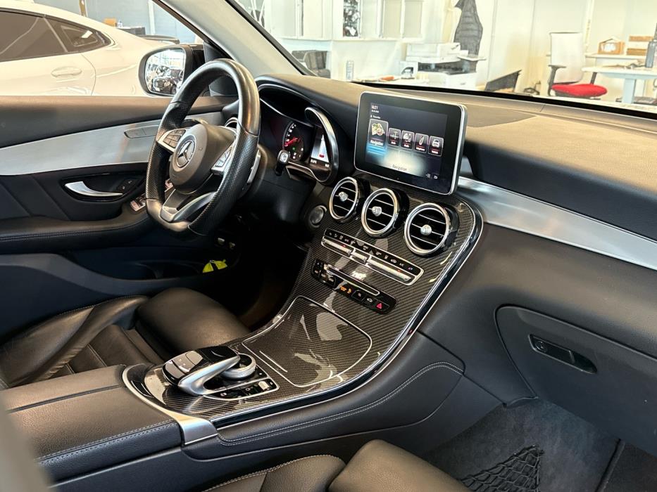 MERCEDES-BENZ GLC 2018