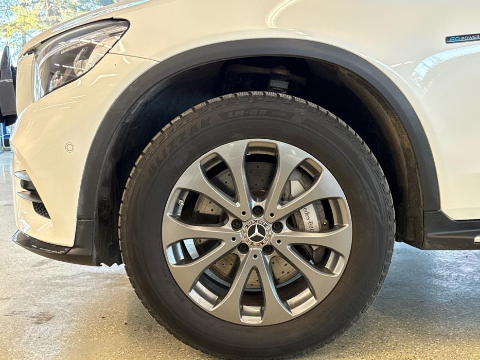MERCEDES-BENZ GLC 2018