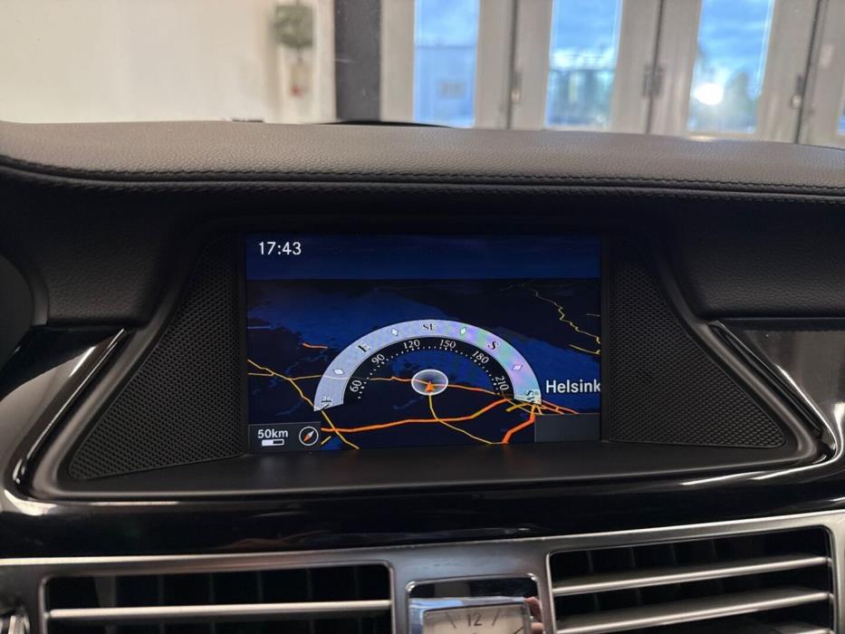 MERCEDES-BENZ CLS 2011