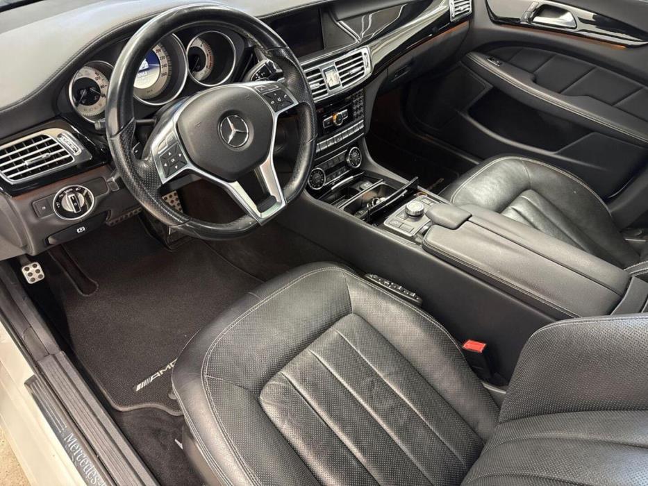 MERCEDES-BENZ CLS 2011