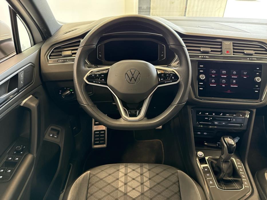 VOLKSWAGEN Tiguan 2022