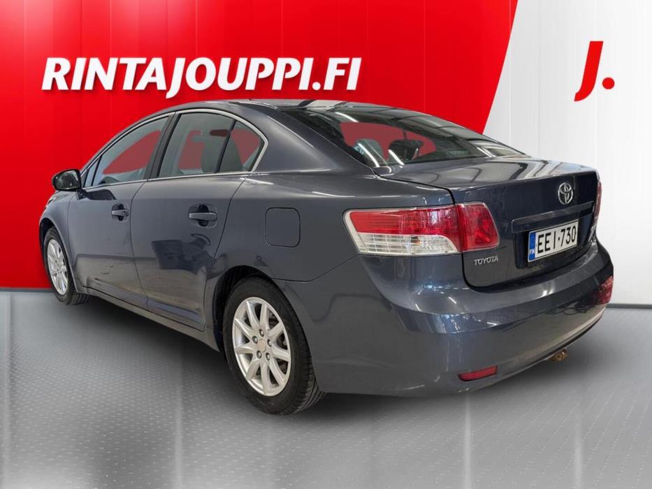 TOYOTA Avensis 2009