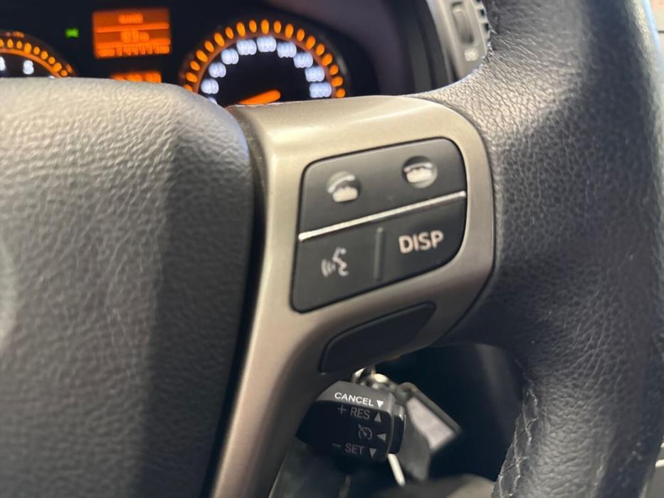 TOYOTA Avensis 2009