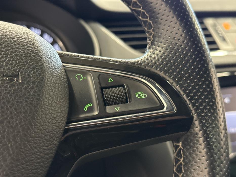 SKODA Octavia 2014