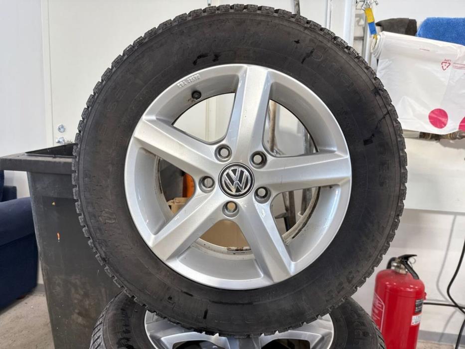 VOLKSWAGEN Golf Sportsvan 2015