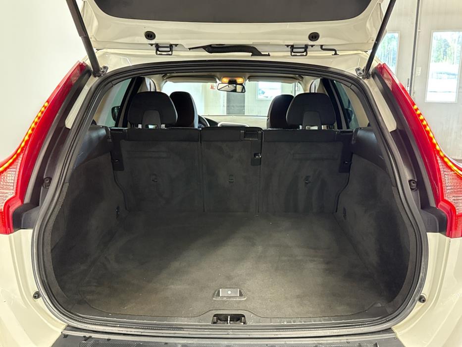 VOLVO XC60 2011