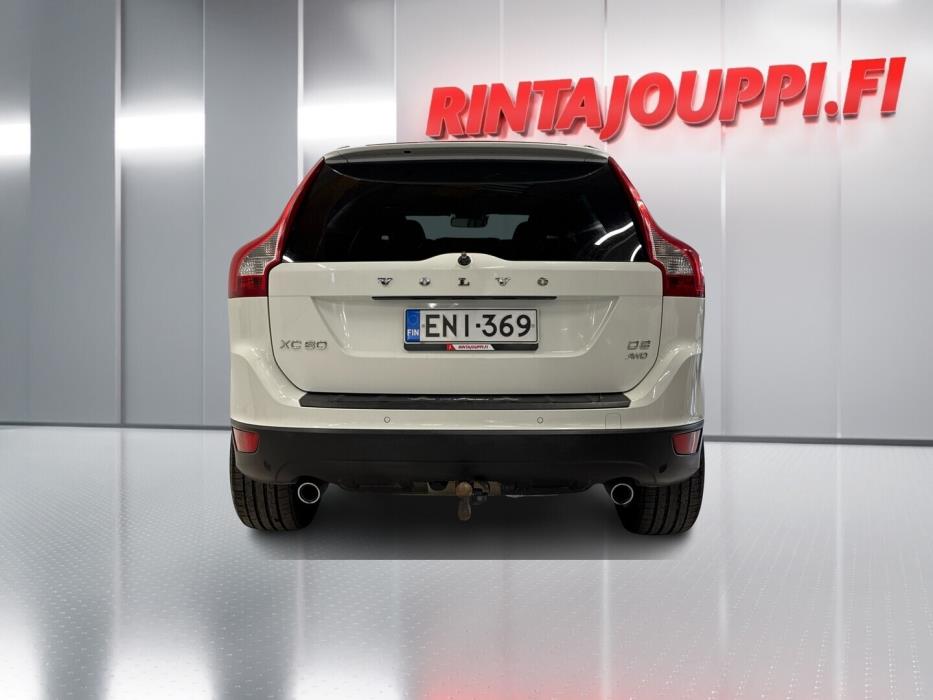 VOLVO XC60 2011