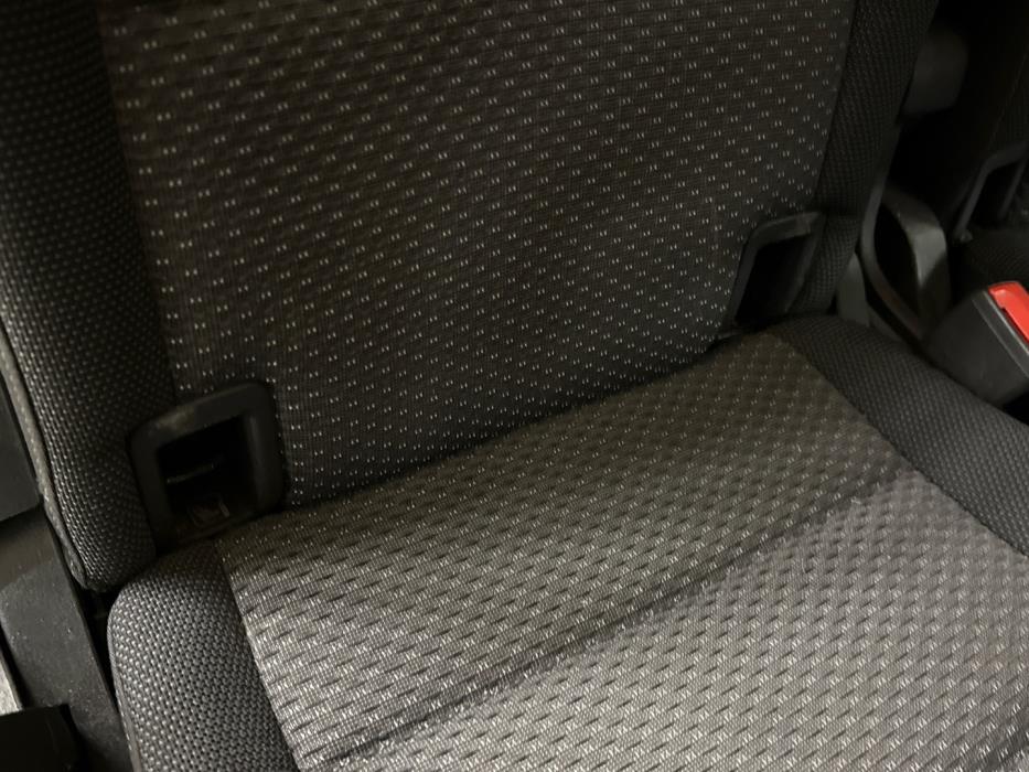 VOLKSWAGEN Touran 2018