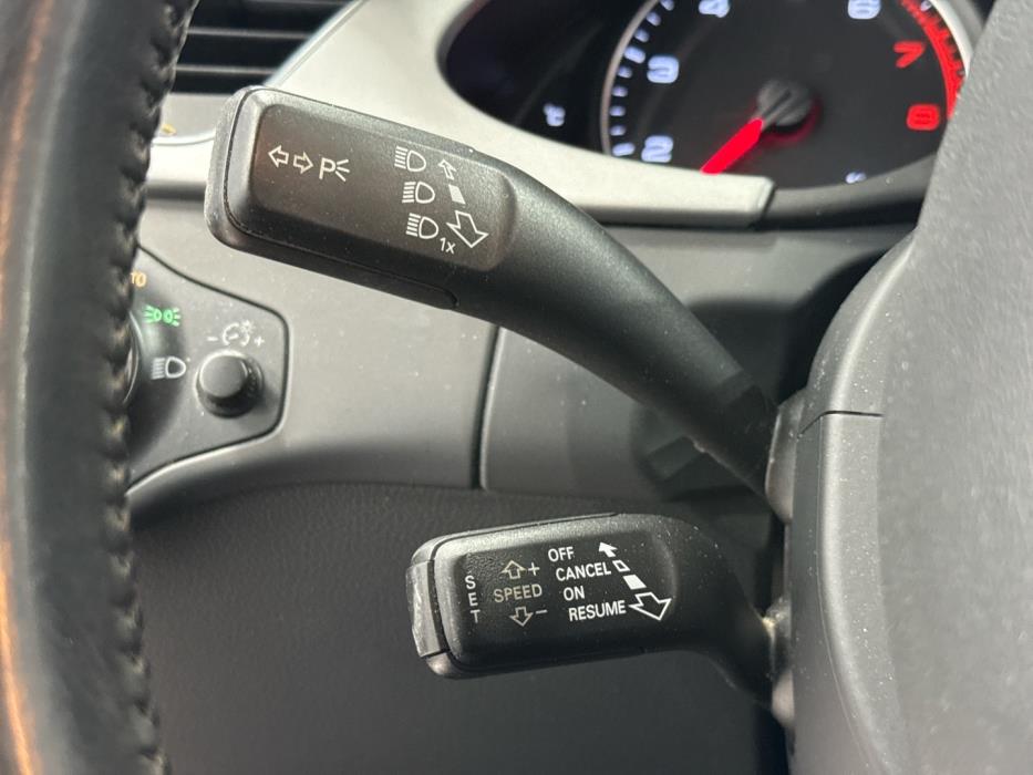 AUDI A4 2011