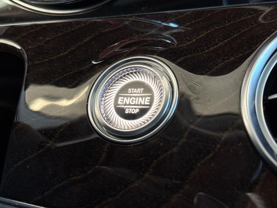 MERCEDES-BENZ E 2017