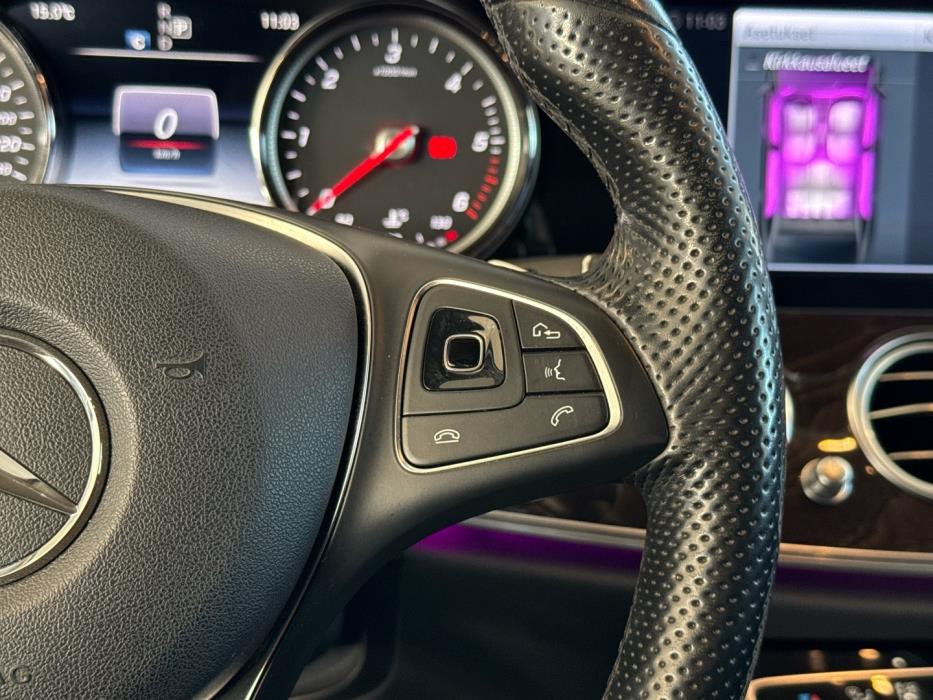 MERCEDES-BENZ E 2017