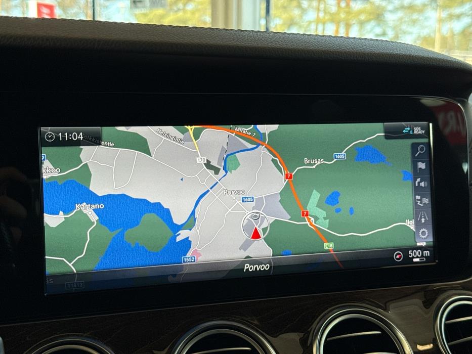 MERCEDES-BENZ E 2017