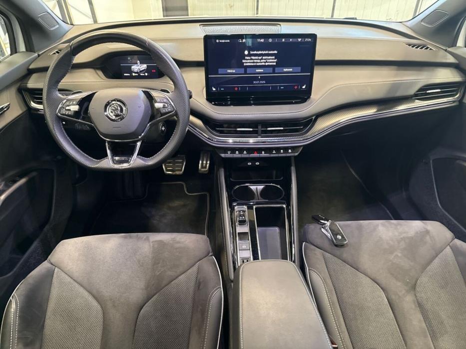 SKODA Enyaq 2023