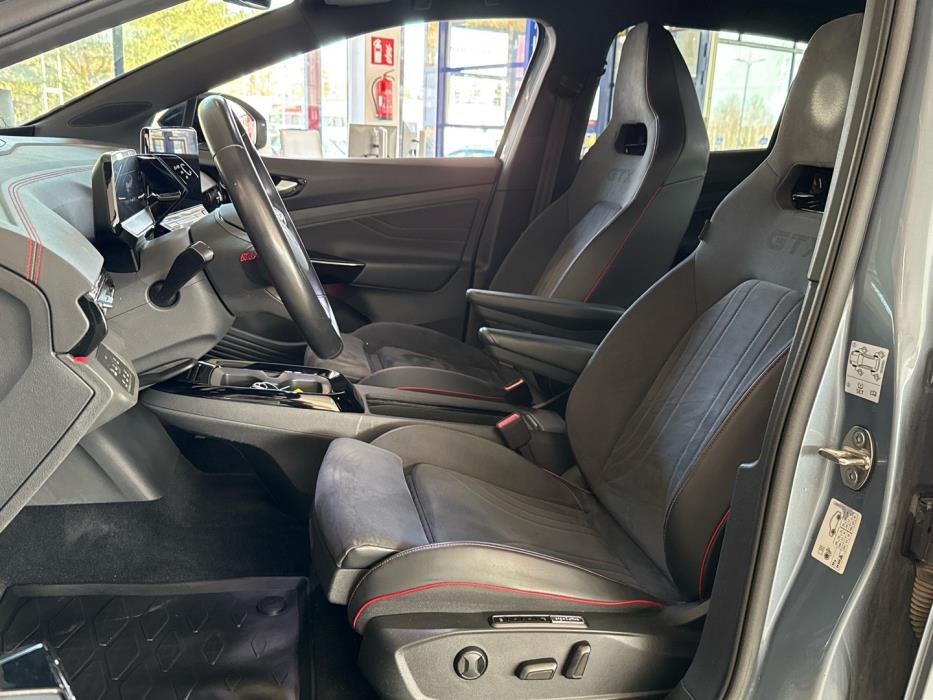 VOLKSWAGEN ID.4 2023