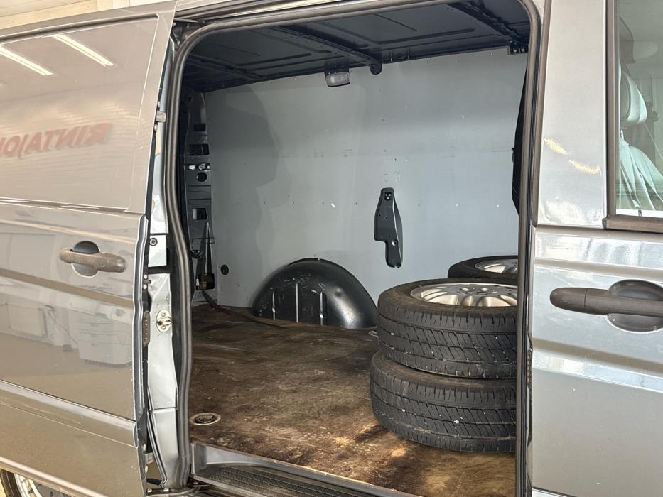 MERCEDES-BENZ Vito 2011
