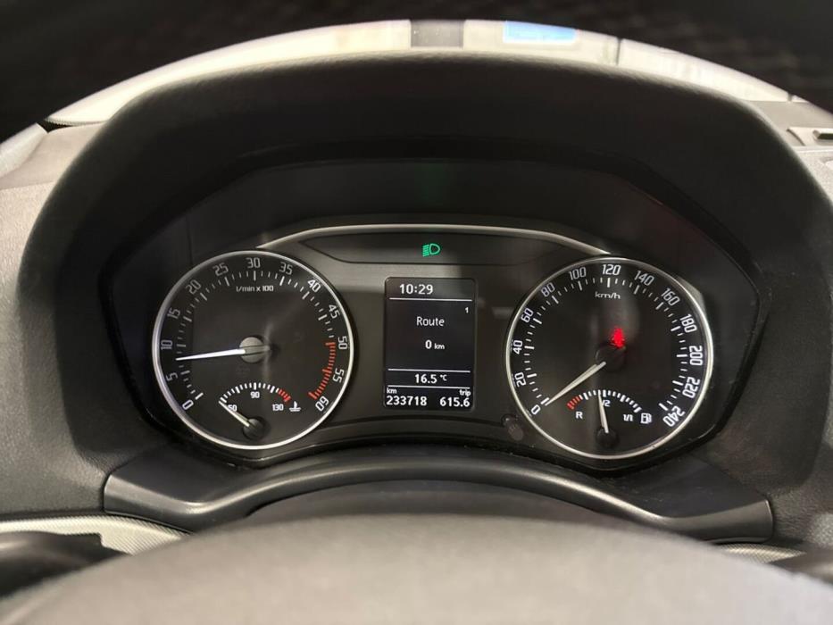 SKODA Octavia 2011