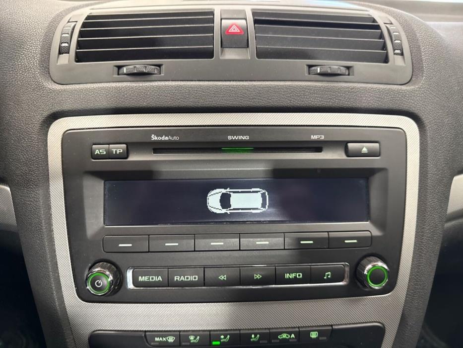 SKODA Octavia 2011