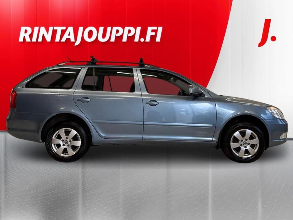 SKODA Octavia 2011