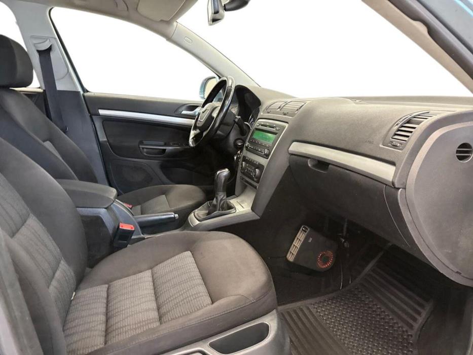 SKODA Octavia 2011