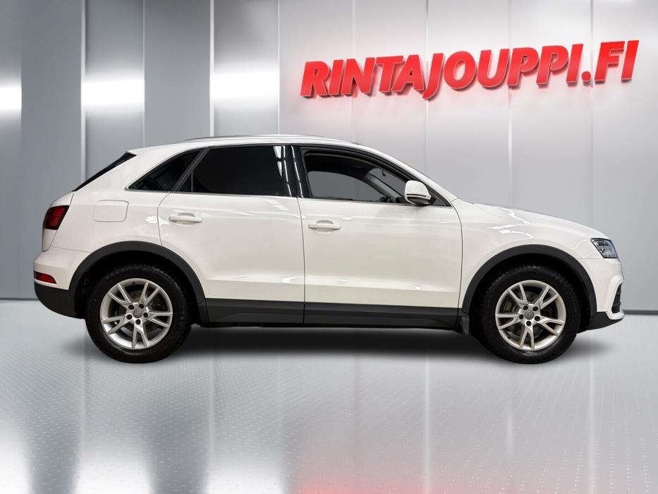 AUDI Q3 2016