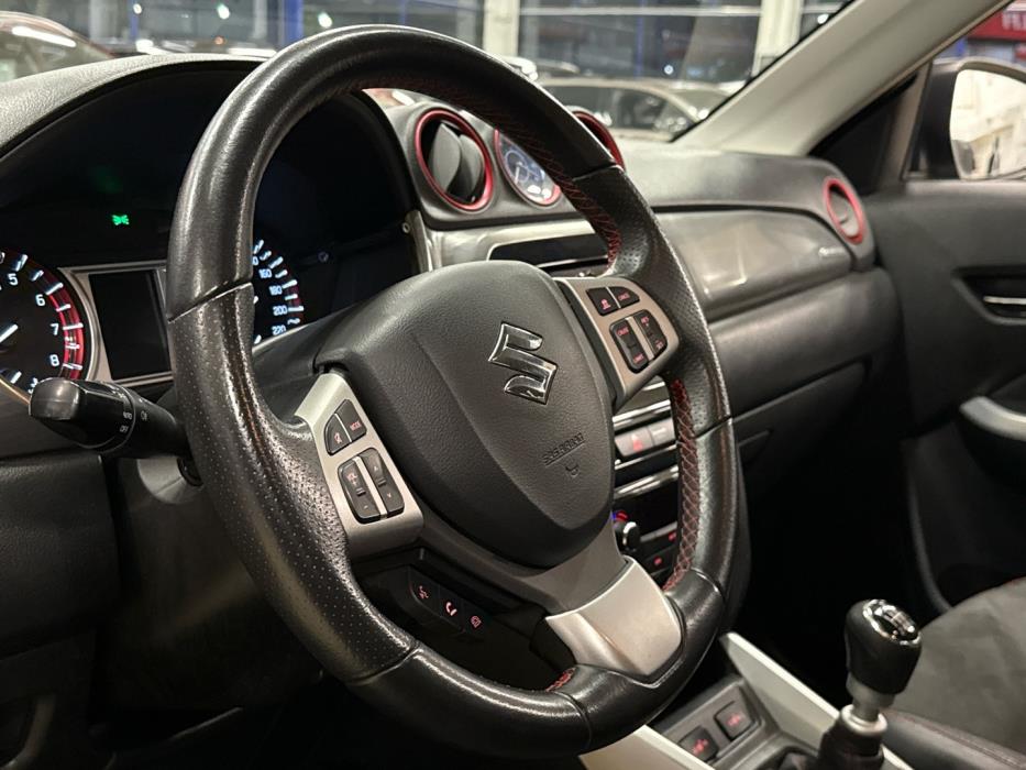 SUZUKI Vitara 2016