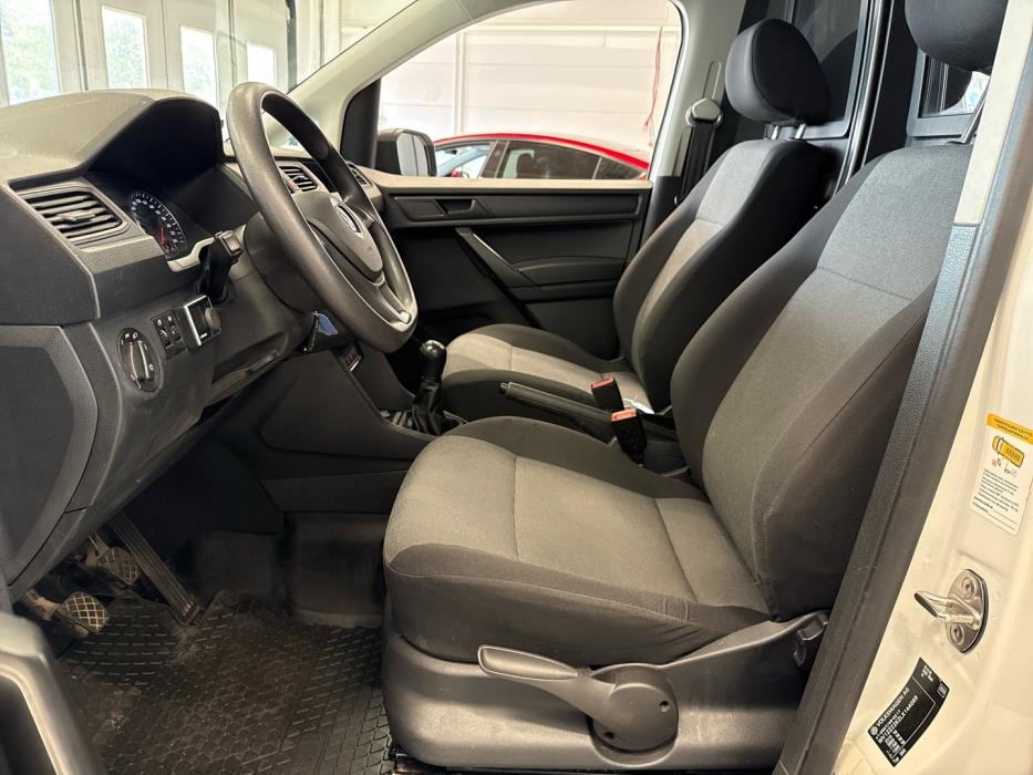 VOLKSWAGEN Caddy 2021