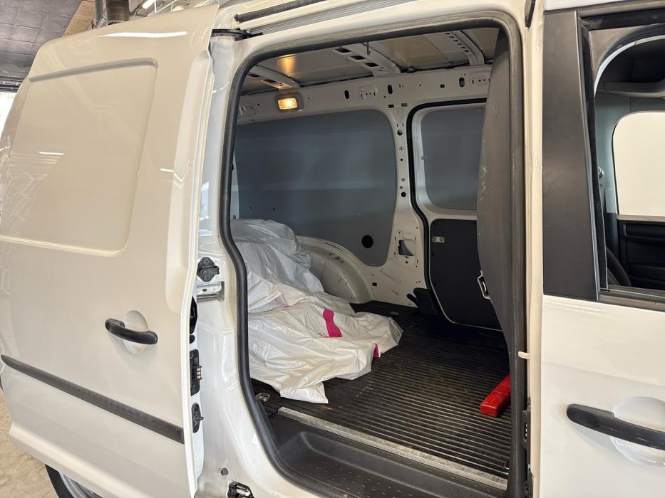 VOLKSWAGEN Caddy 2021