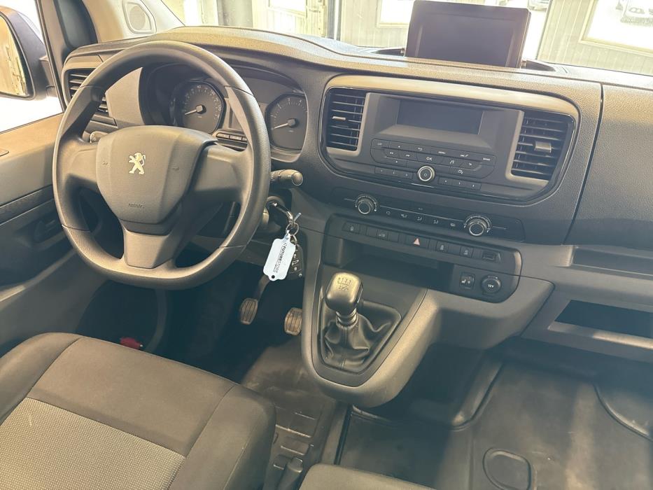 PEUGEOT Expert 2022