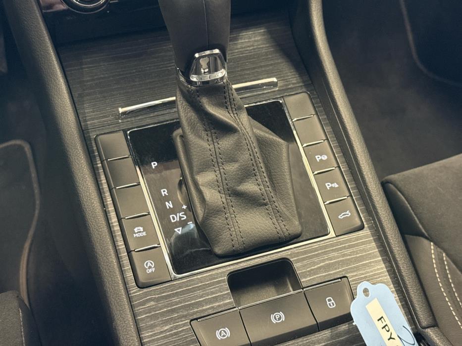 SKODA Superb 2021