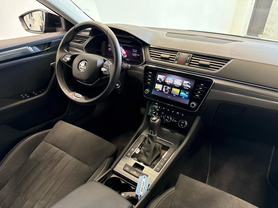SKODA Superb 2021