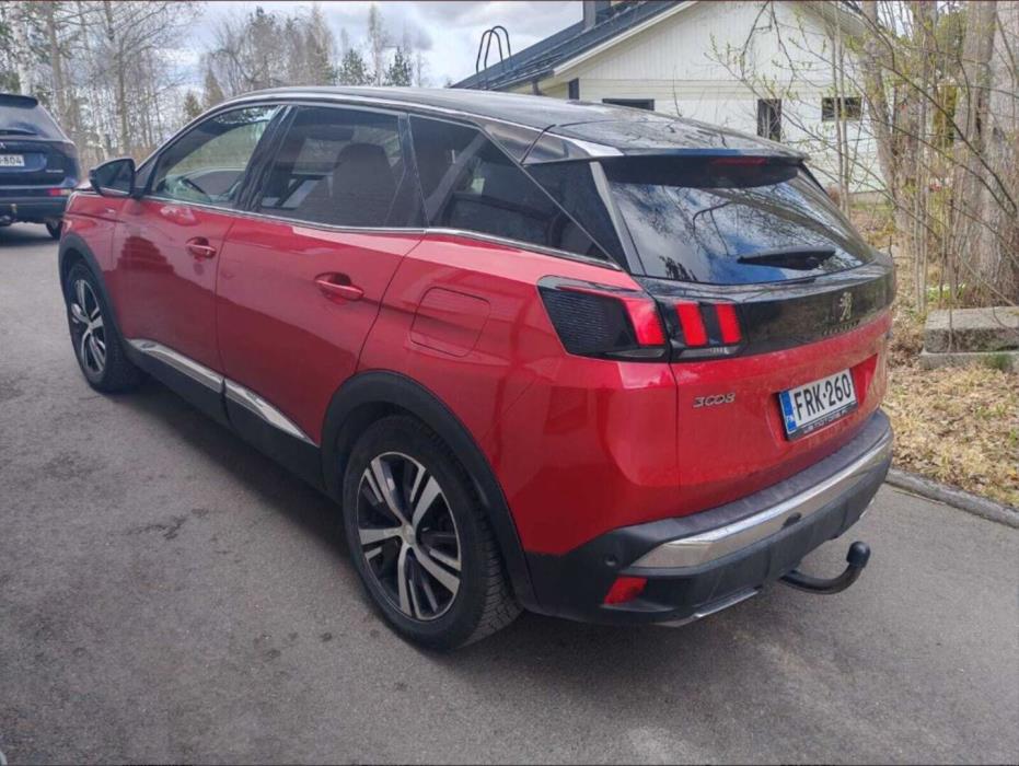 PEUGEOT 3008 2020