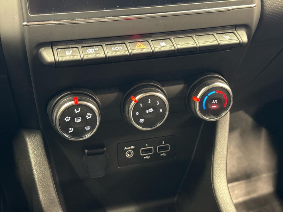 RENAULT Clio 2023