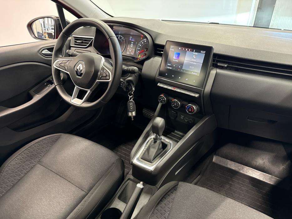 RENAULT Clio 2023