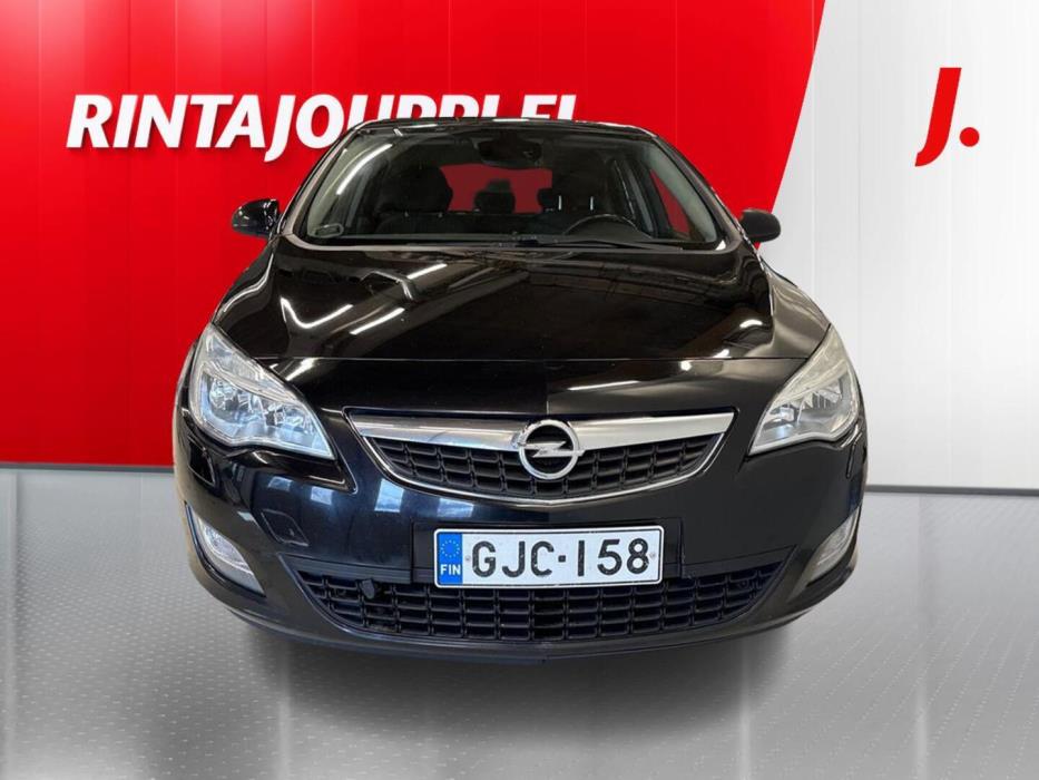 OPEL Astra 2010