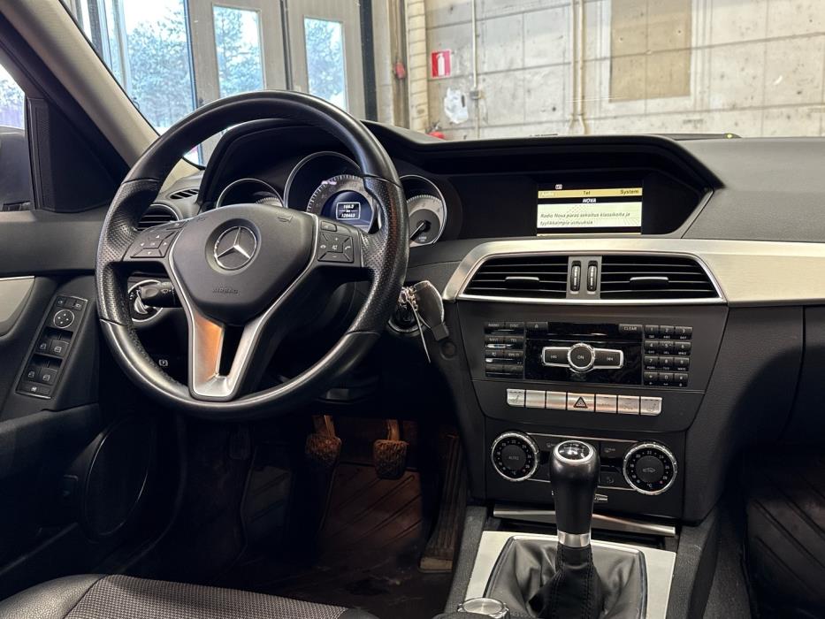 MERCEDES-BENZ C 2012