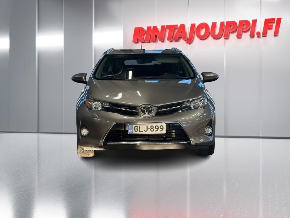 TOYOTA Auris 2014