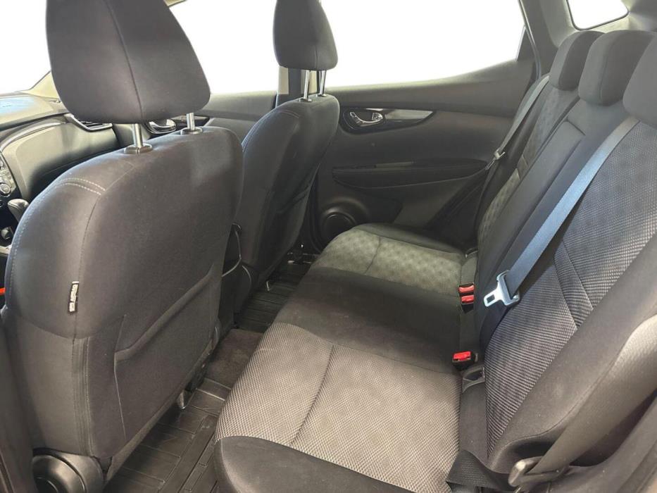 NISSAN Qashqai 2016