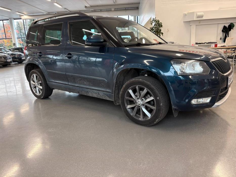 SKODA Yeti 2016
